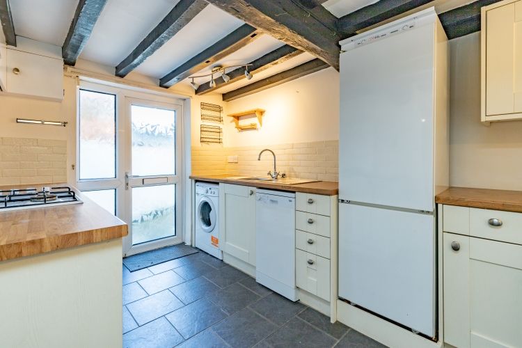 Property photo 2 of 6 272591