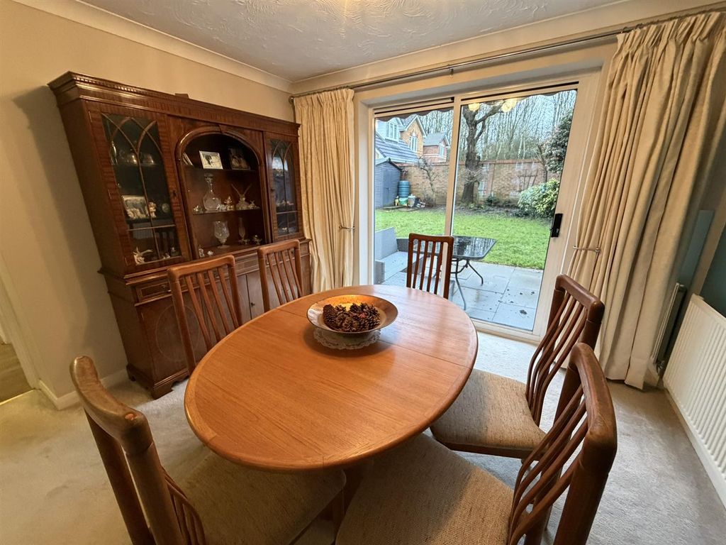 Additional image 10 of 4 bed property for salePreston Drive, Daventry NN11