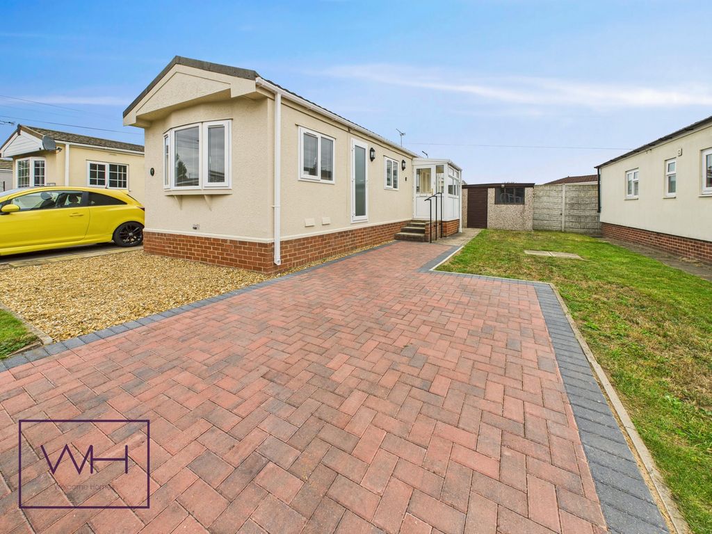 Property photo 1 of 8 Cam03785G0-Pr0296-Still009