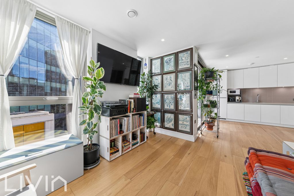 Property photo 3 of 10 Vita Apartments 55 -11