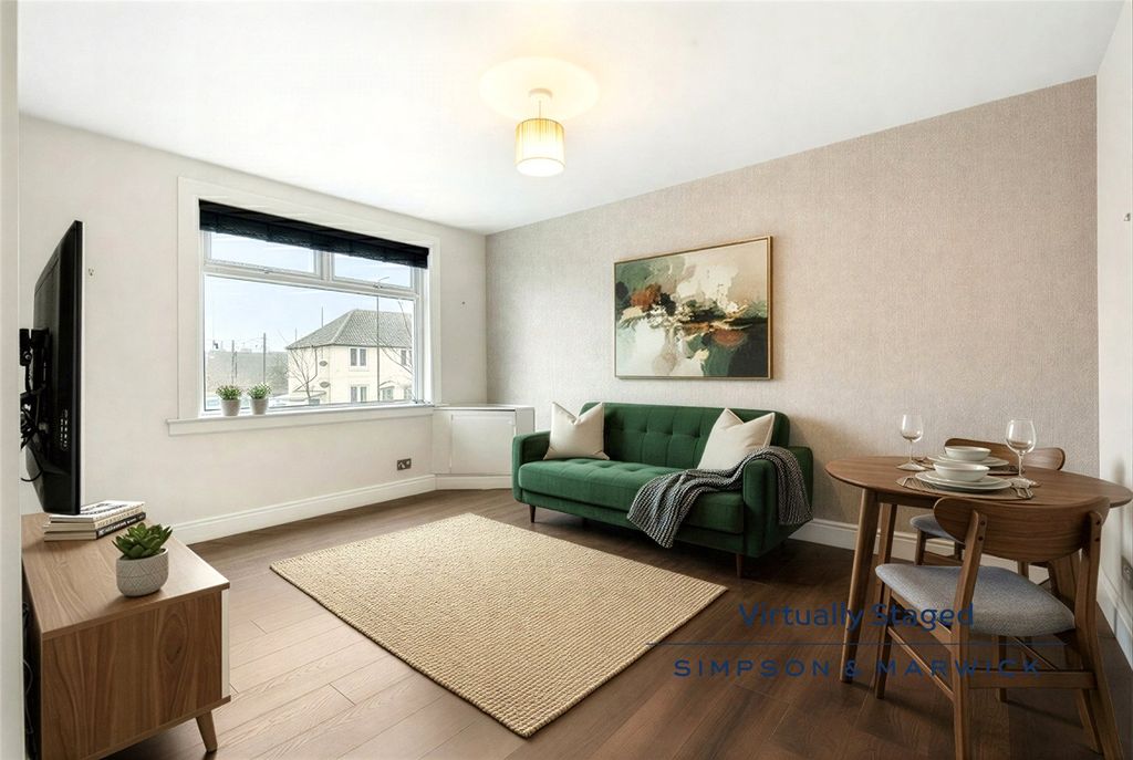 Property photo 2 of 18 Picture No. 38