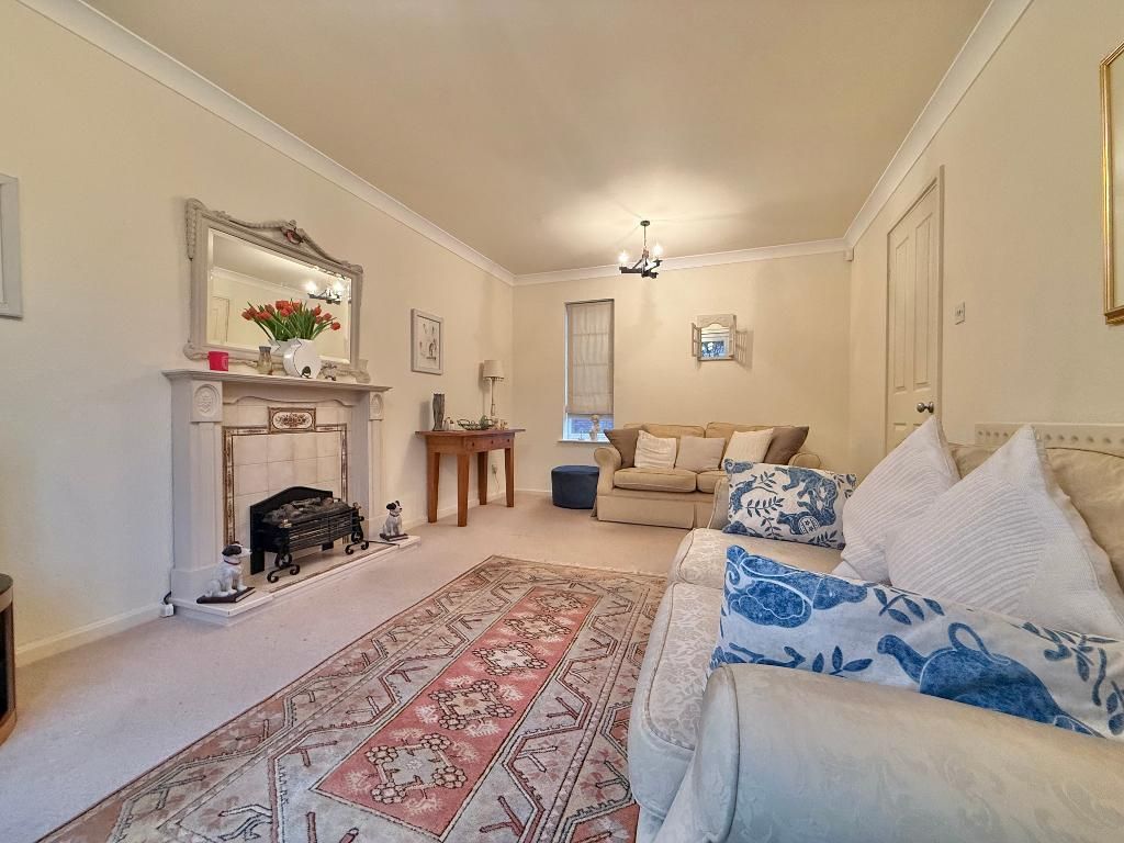 Property photo 3 of 12 Photo 3