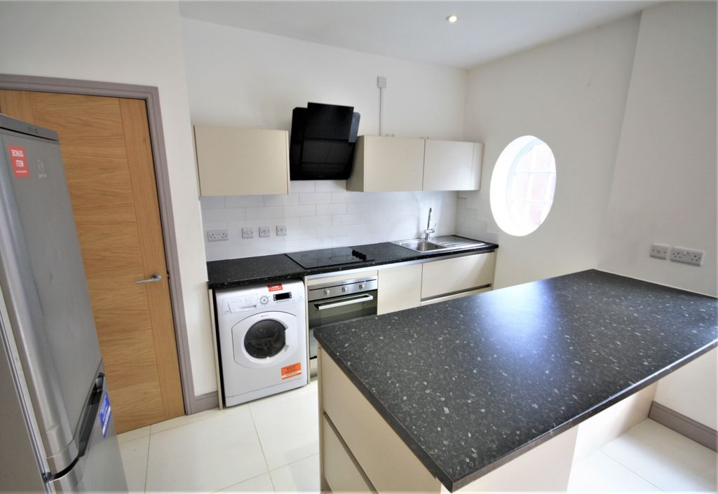 Property photo 3 of 9 Img_0784