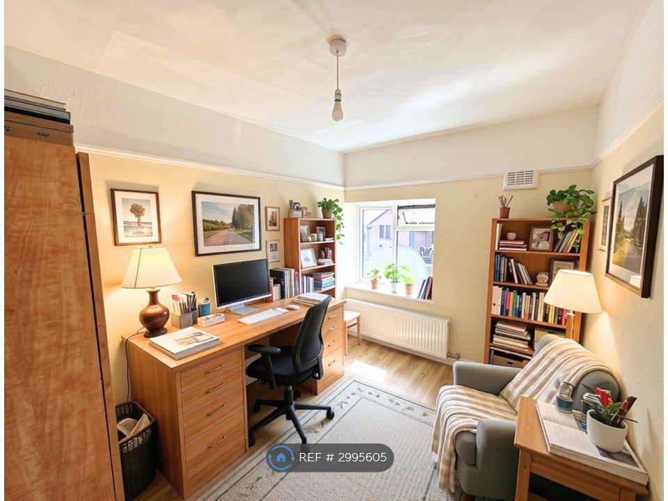 Property photo 2 of 9