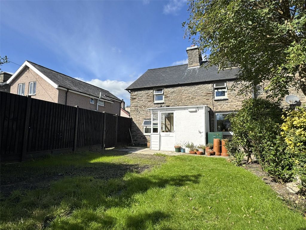 Property photo 2 of 25 Picture No. 03