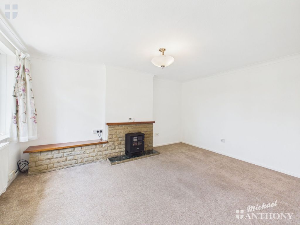 Property photo 2 of 9 Cam03852G0-Pr0731-Still002