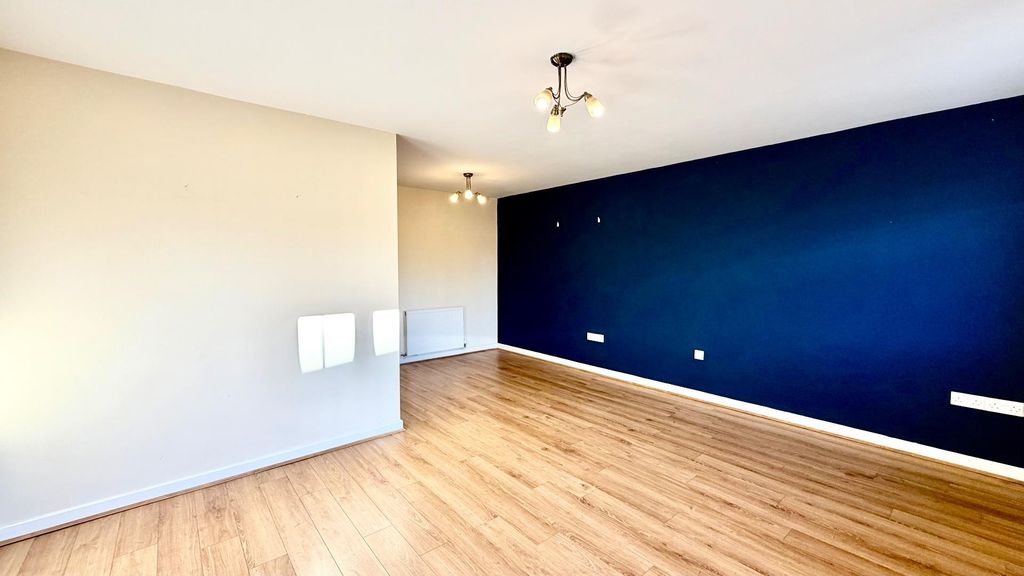 Property photo 3 of 20 Fullsizerender.Jpeg