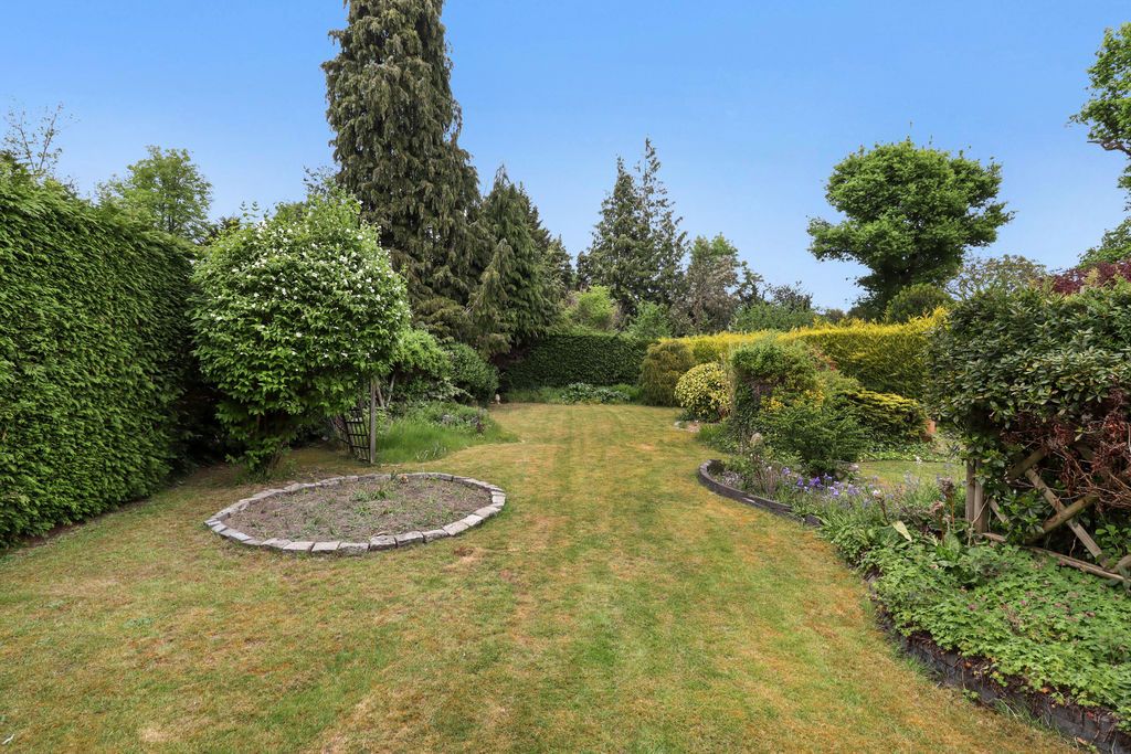 Property photo 2 of 13 Photo 3