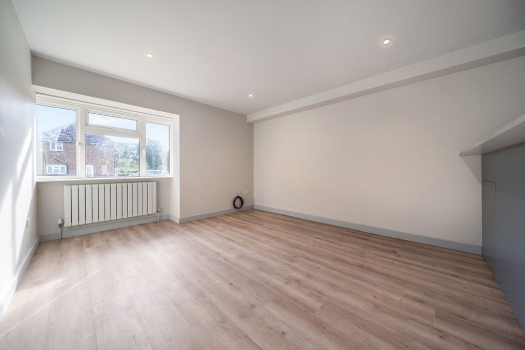Property photo 3 of 20 Reception Room