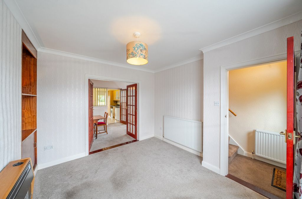 Property photo 2 of 21 1343280-11-68A835...