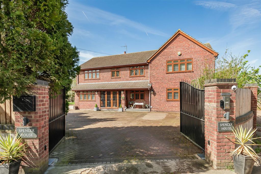 Property photo 1 of 43 52_78740.Jpg