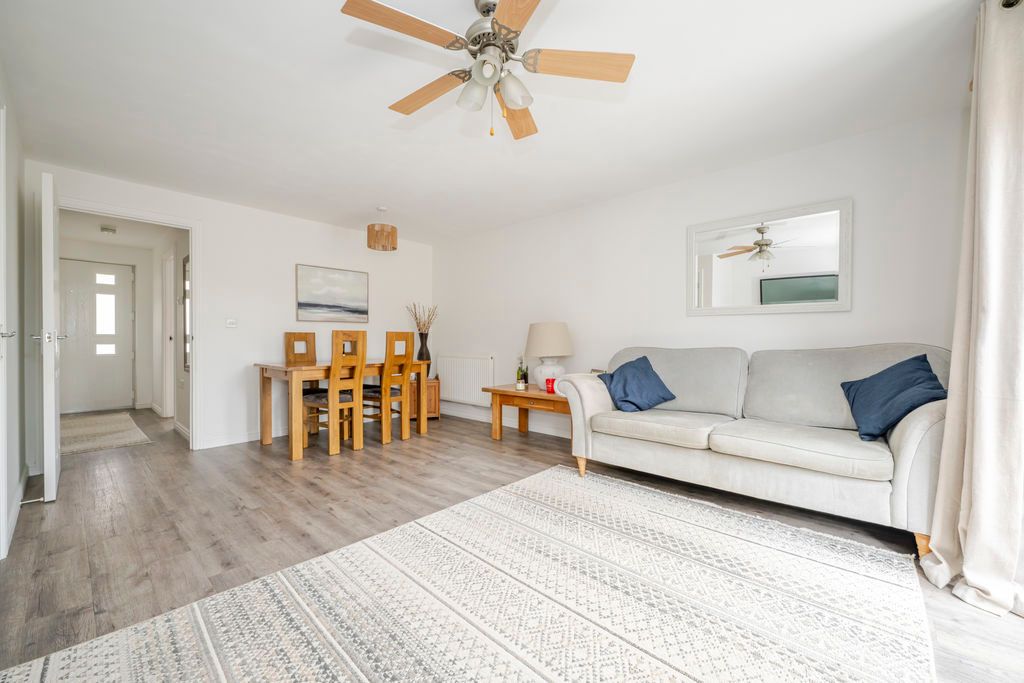 Property photo 2 of 23 Photo 6