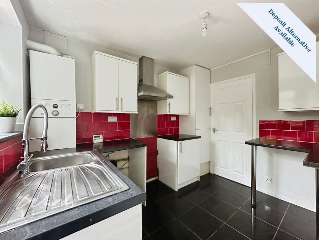 Property photo 2 of 17 Kitchen