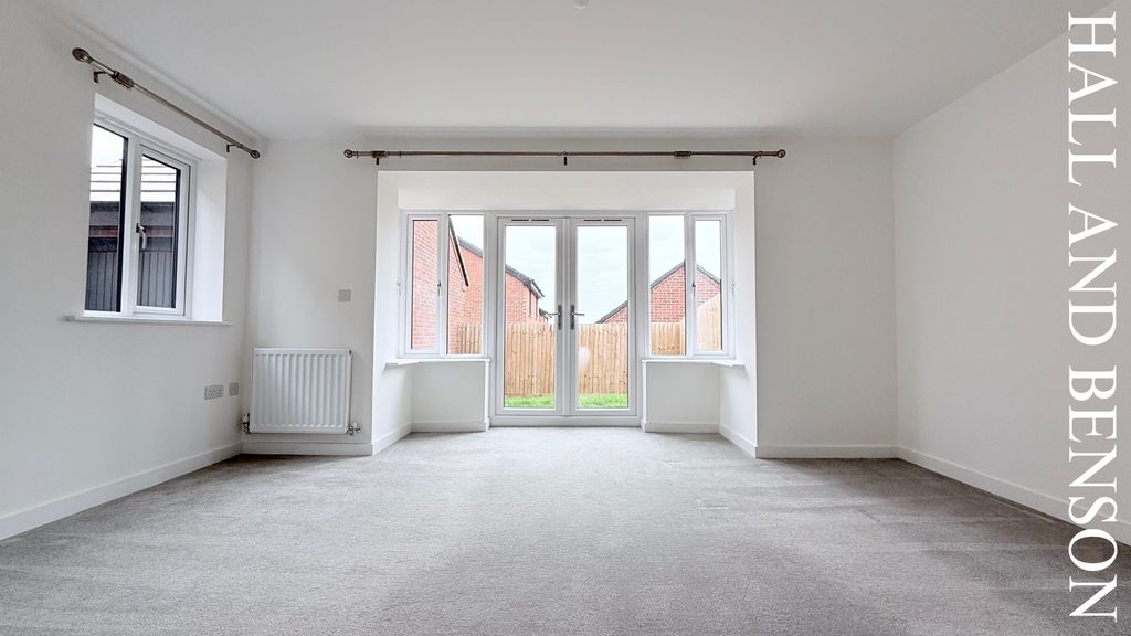 Property photo 3 of 21 Image