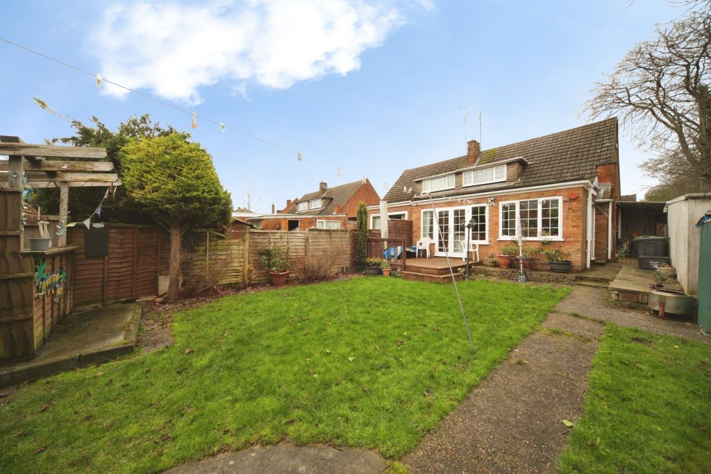 Property photo 2 of 20