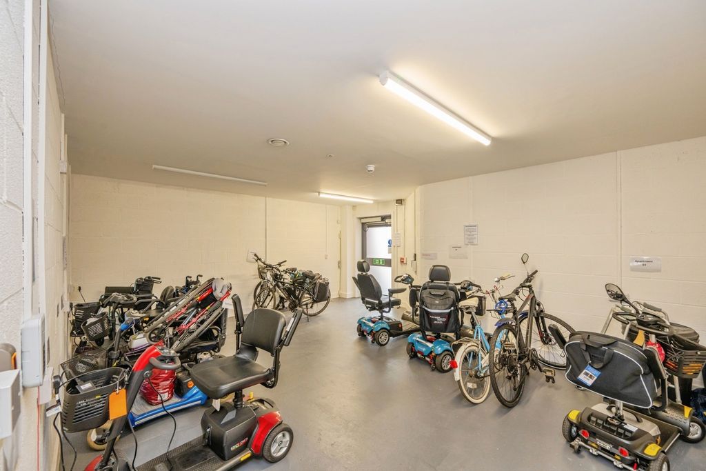 Additional image 13 of 2 bed flat for saleStowe Place, Lichfield WS13