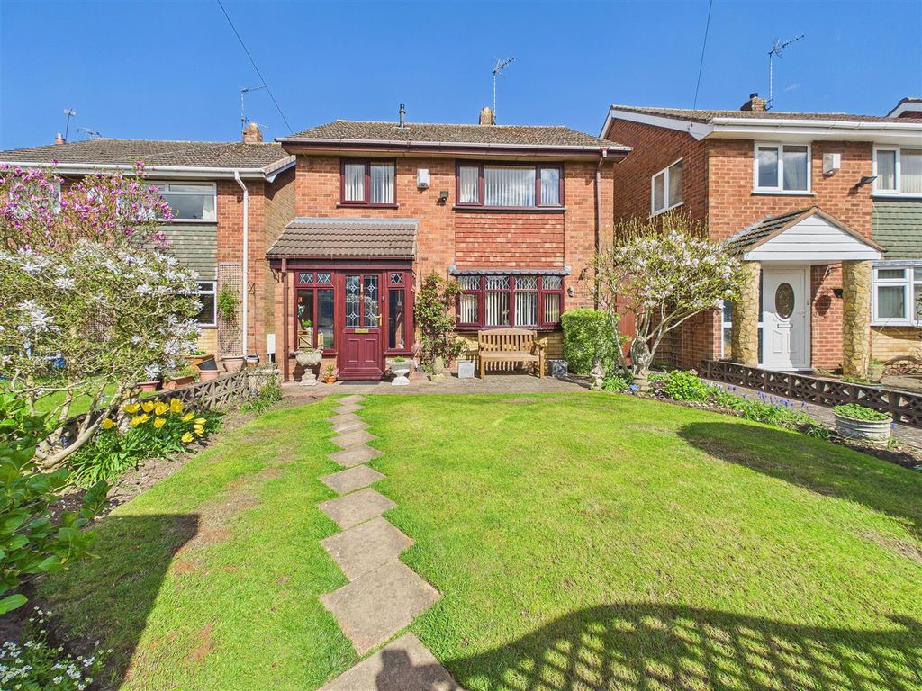 Property photo 1 of 13 Cam01407G0-Pr0153-Still012.Jpg