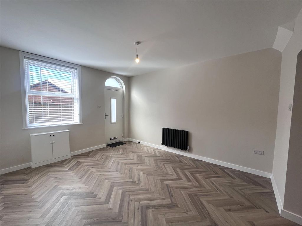 Property photo 3 of 16 Img_2101.Jpg