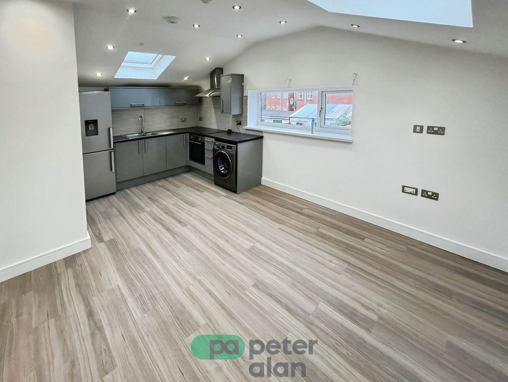 Property photo 1 of 7 Front