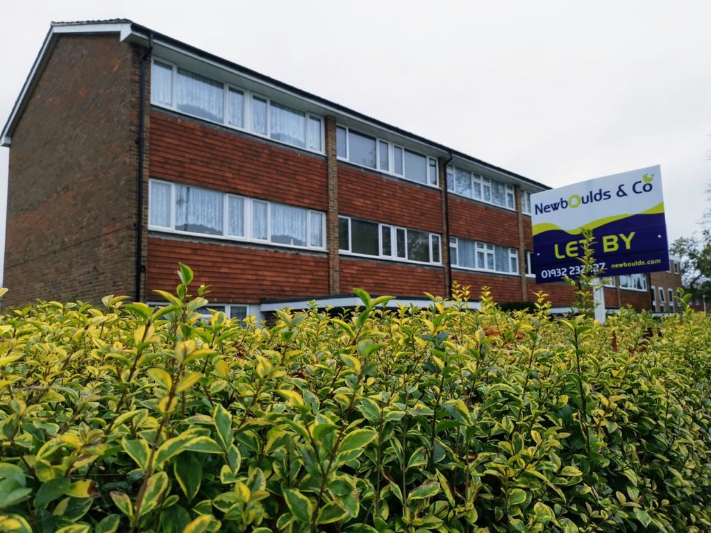 Property photo 3 of 3 700302