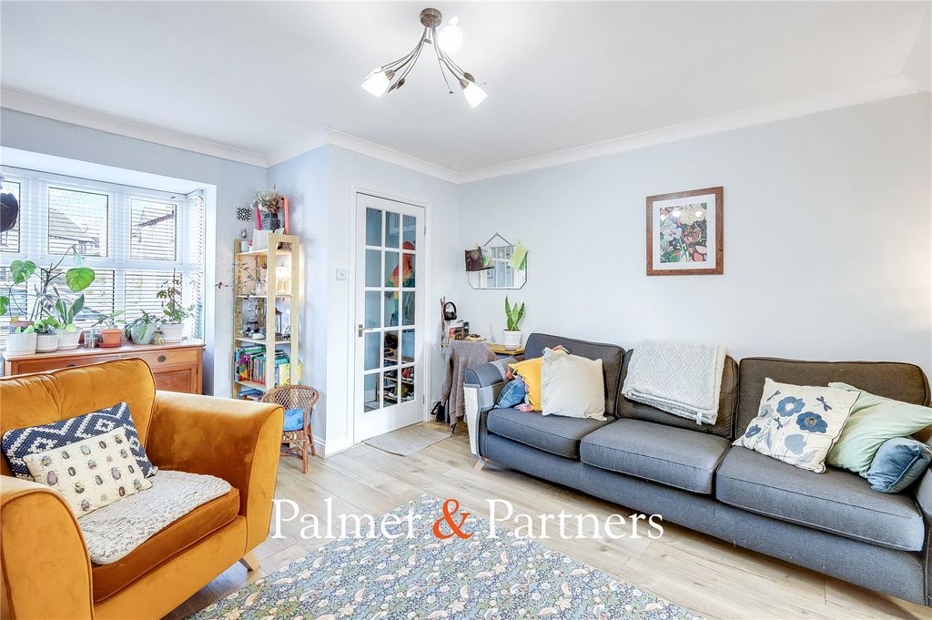 Property photo 3 of 22 Picture No. 06