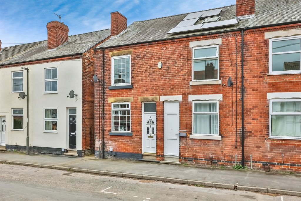 Property photo 2 of 17