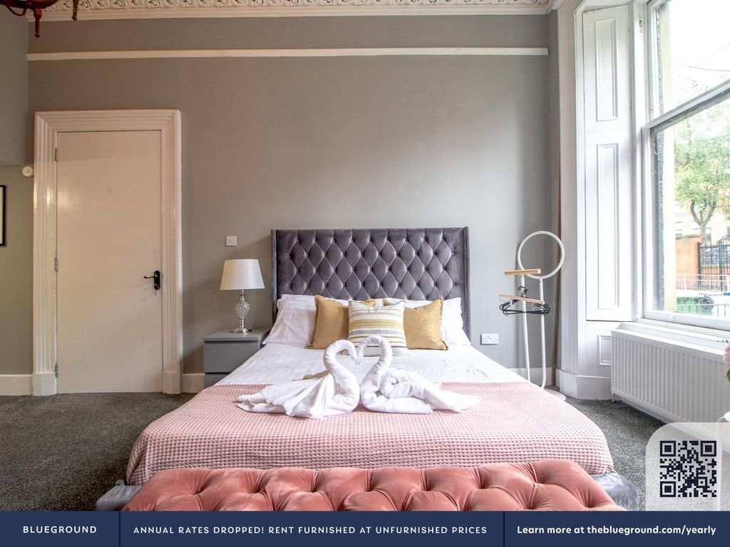 Property photo 3 of 25 Bedroom