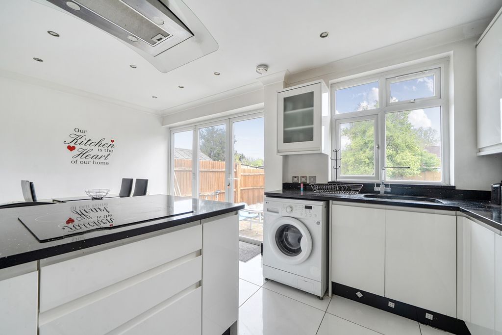 Property photo 3 of 20 1447890 (8).Jpg