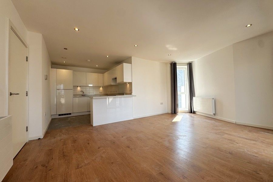 Property photo 2 of 6