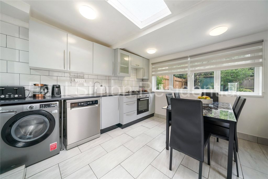 Property photo 2 of 12 Picture No. 12