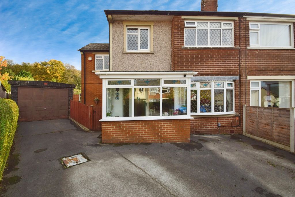 Property photo 1 of 25