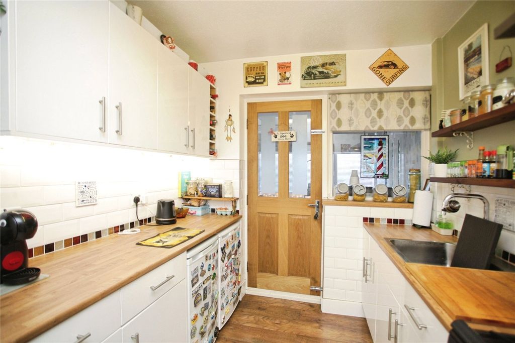 Property photo 3 of 25 Picture No. 10