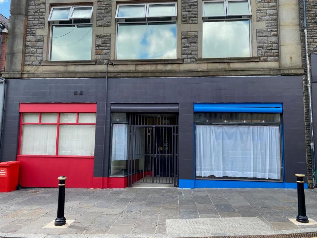 Property photo 1 of 11 Photo