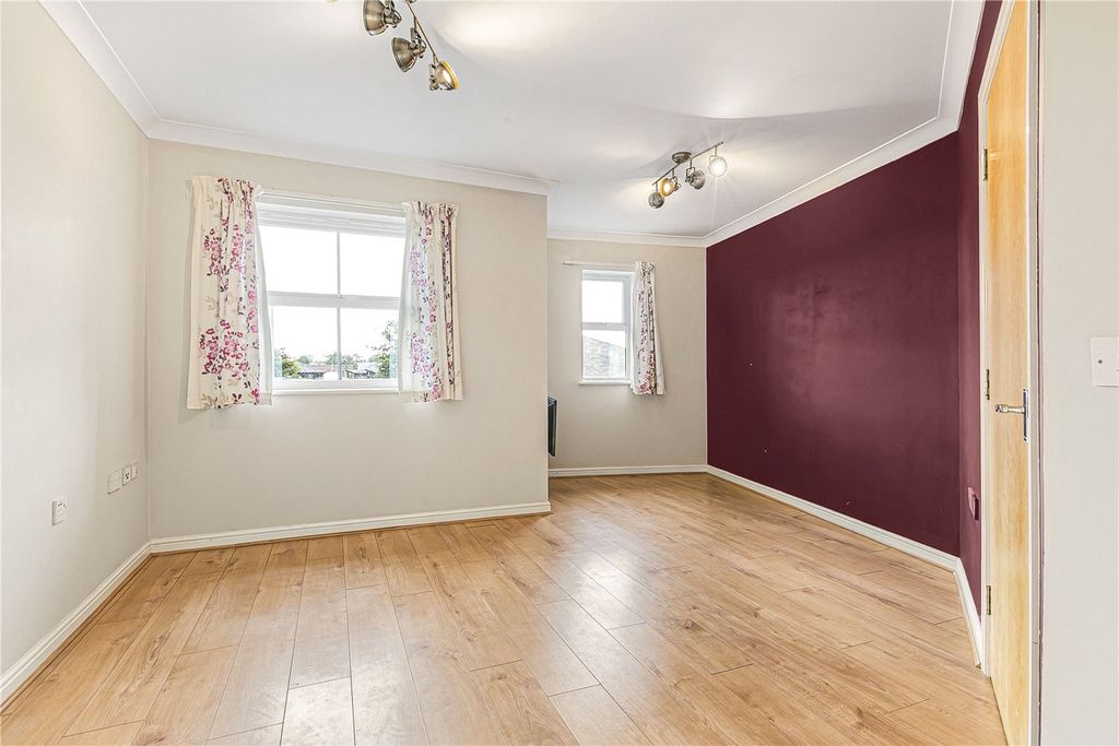 Property photo 2 of 12 Reception Room