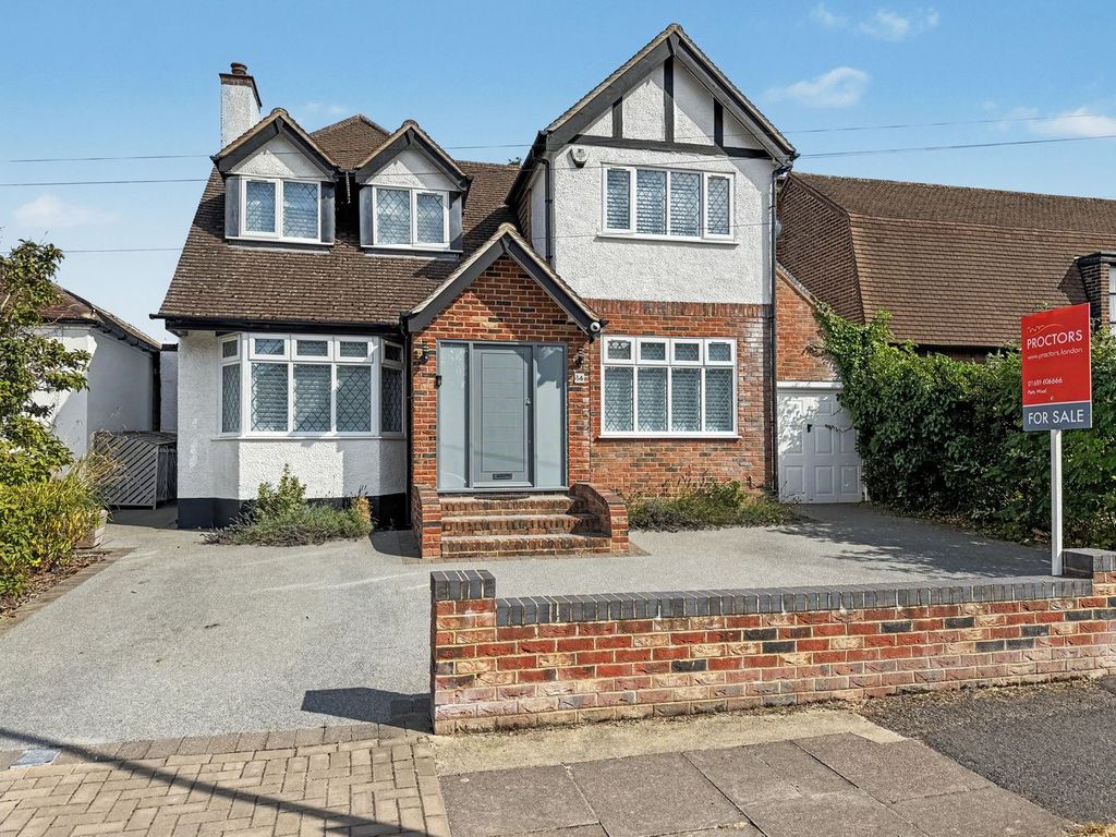 Property photo 1 of 27