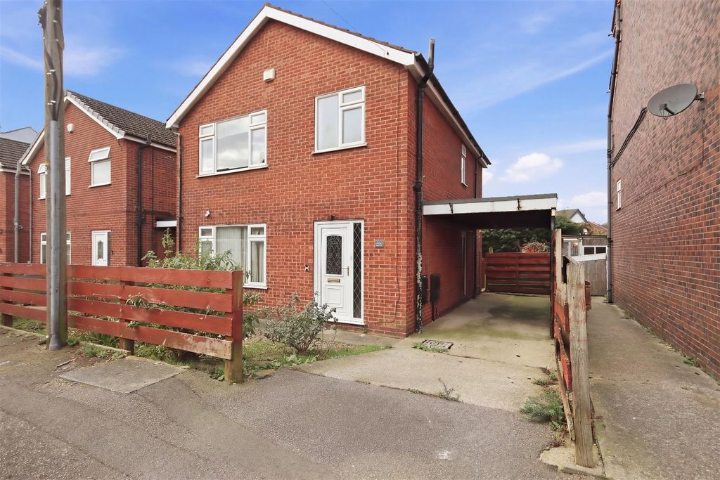 Property photo 1 of 12 Front