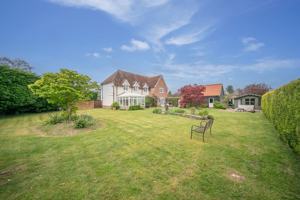 Property photo 3 of 41