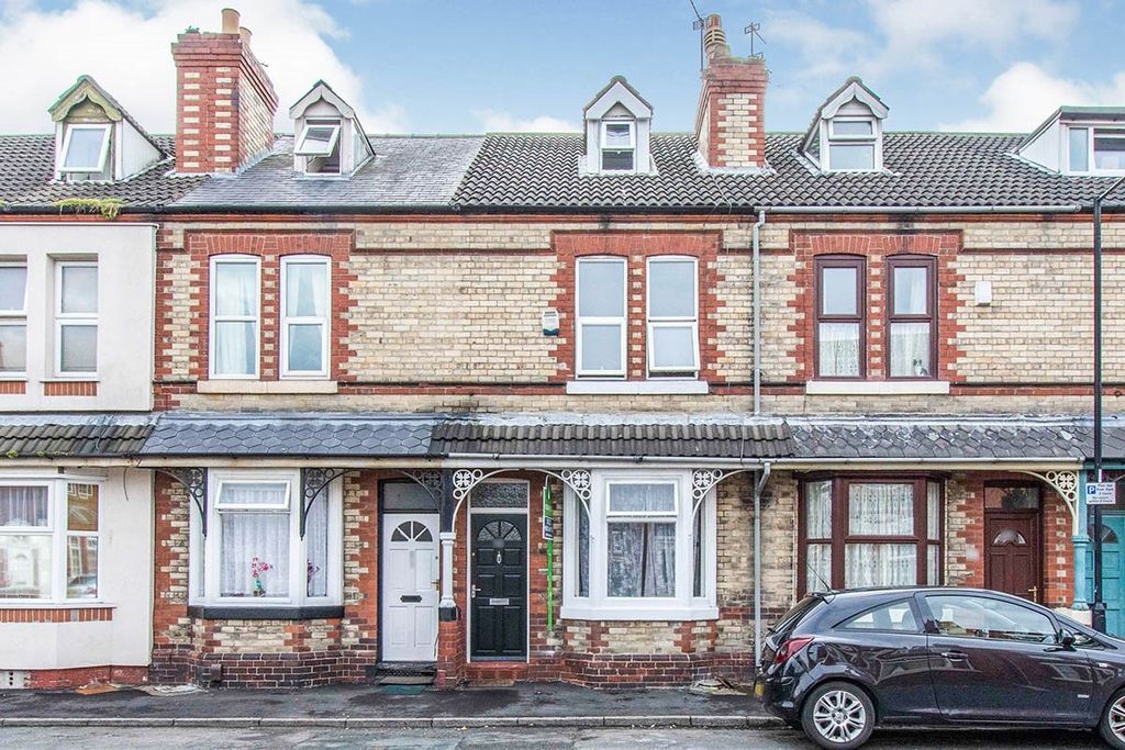 Property photo 1 of 9 Main Page