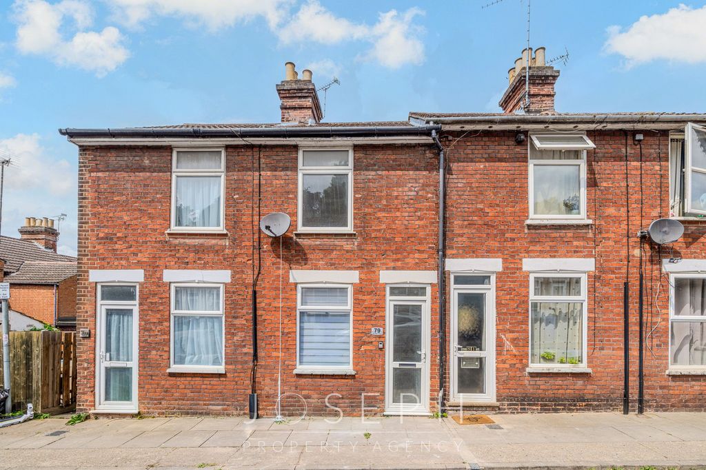 Property photo 1 of 10