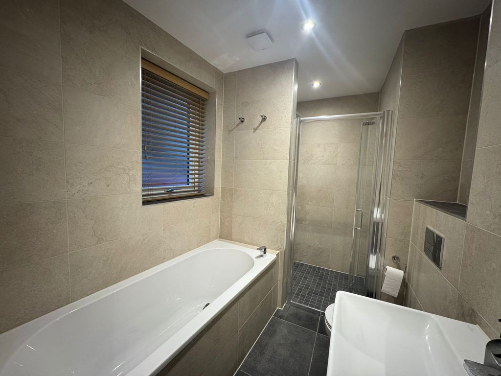 Property photo 3 of 15 Picture No. 35