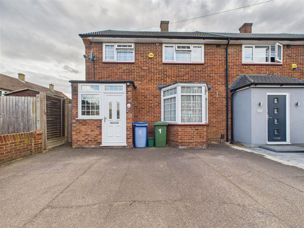 Property photo 1 of 16