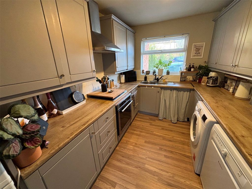 Property photo 3 of 10 Picture No. 07