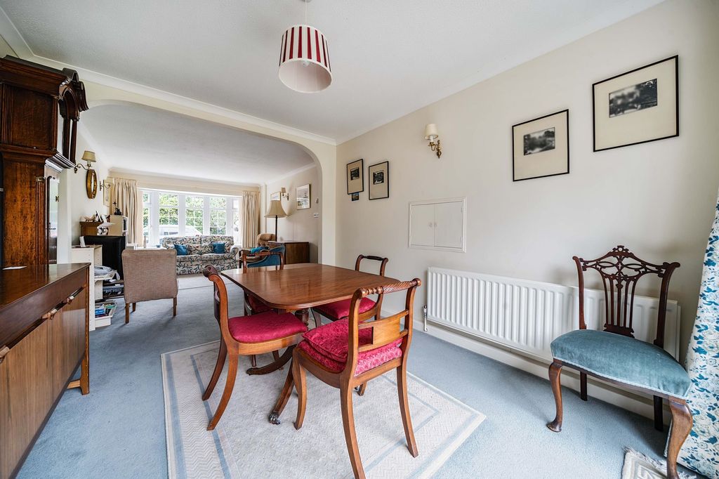 Property photo 3 of 14 Dining Room