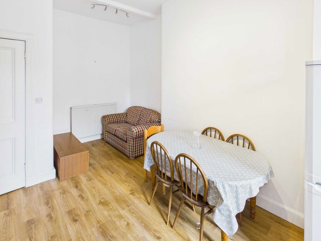 Property photo 3 of 14 Photo 3