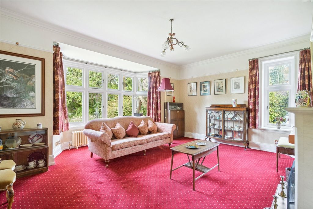 Property photo 2 of 24 Drawing Room