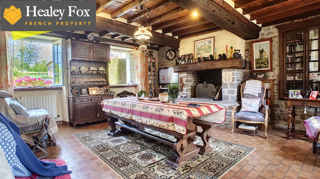 Property photo 3 of 18