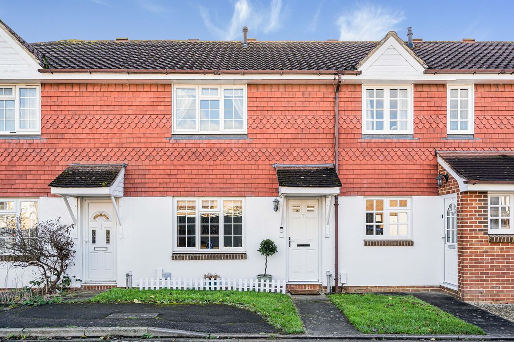 Property photo 1 of 26