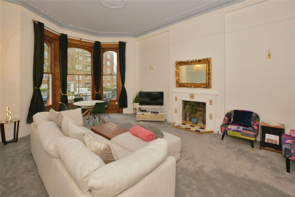 Property photo 2 of 19 Living Room