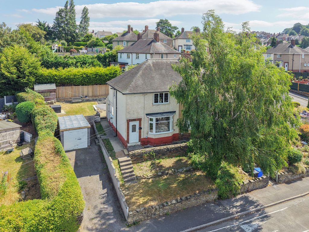 Property photo 1 of 28