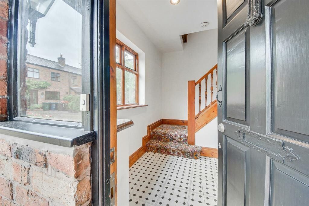 Property photo 3 of 37 4267554